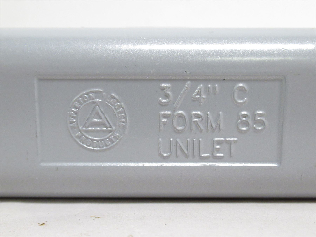 Appleton C75-A; Conduit Body; Type: C; Size: 3/4"; Aluminum