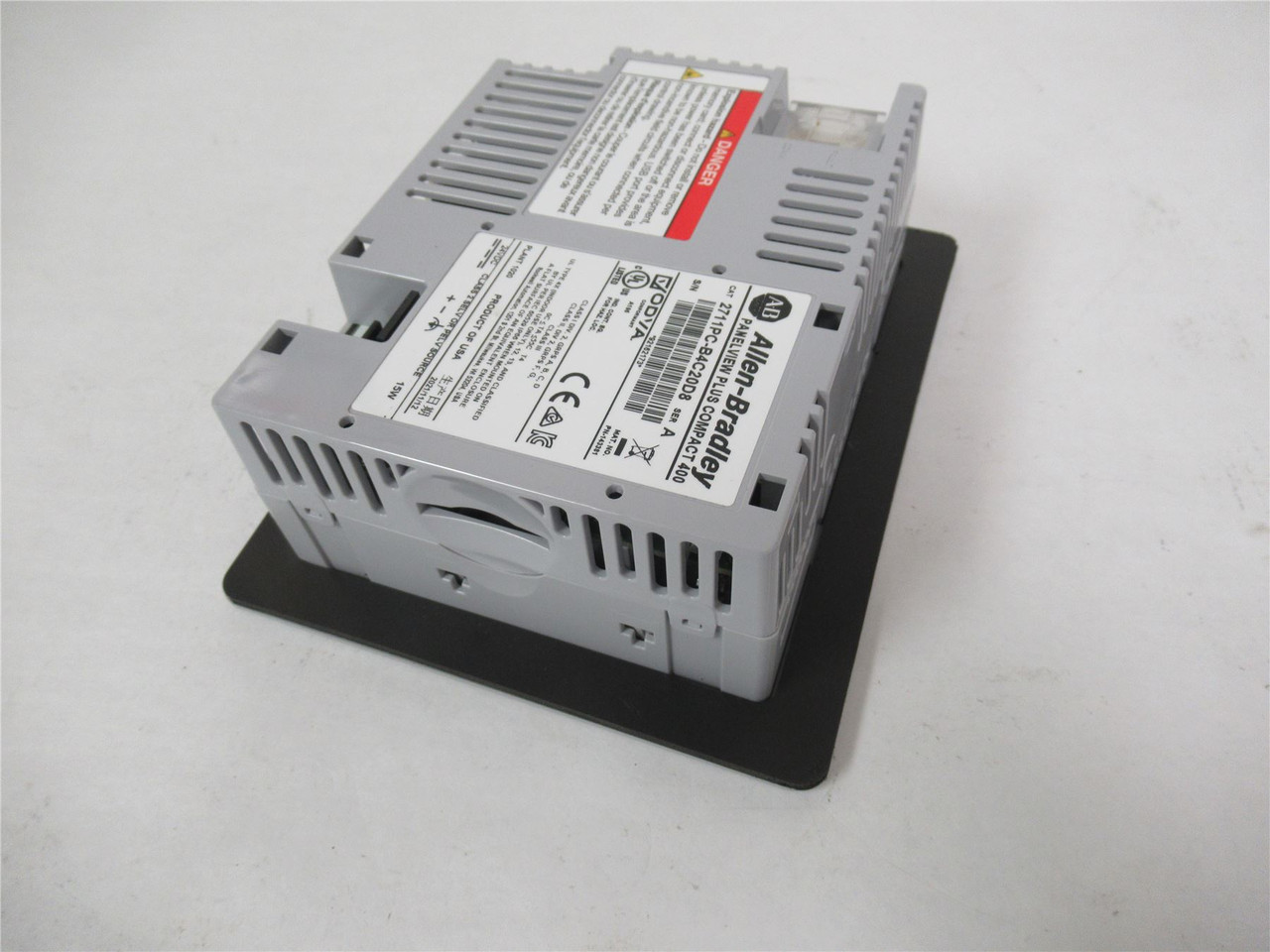 Allen-Bradley 2711PC-B4C20D8; Panelview 3.5" 320X240 Pixels