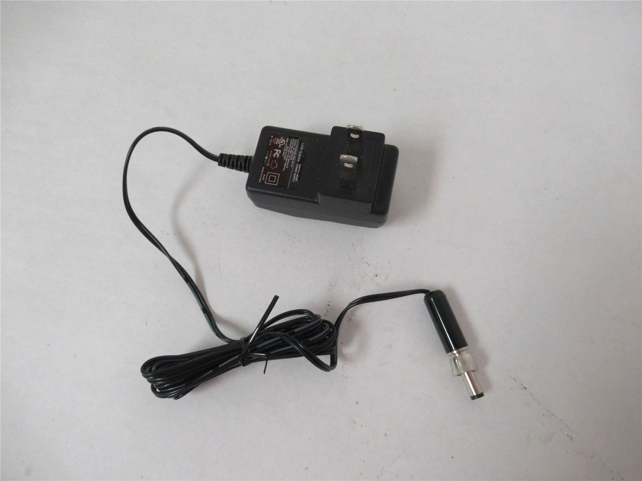 Lacy Harmer  EPS050036U-P6N-SZ-C1; Power Supply Output 5-9V
