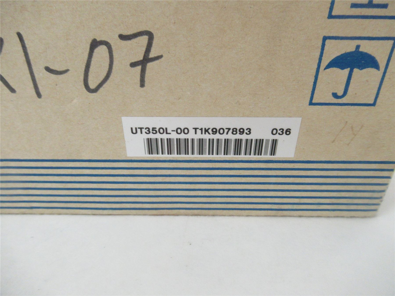 Yokogawa UT350L-00; Temp Process Controller 100-240VAC