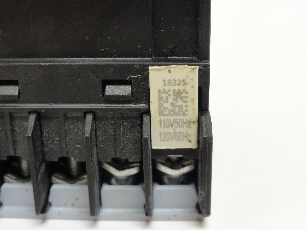 WEG CWC012.01E; Mini Contactor; 3P; 12A; 600VAC; Coil: 120VAC