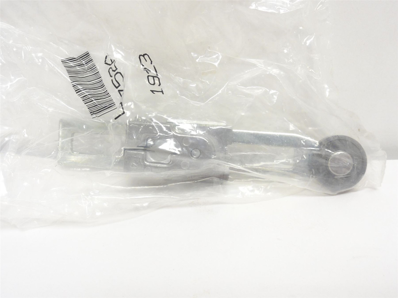 Honeywell LSA4L; Snap Action Limit Switch 10A; 600VAC; 3/4NPT