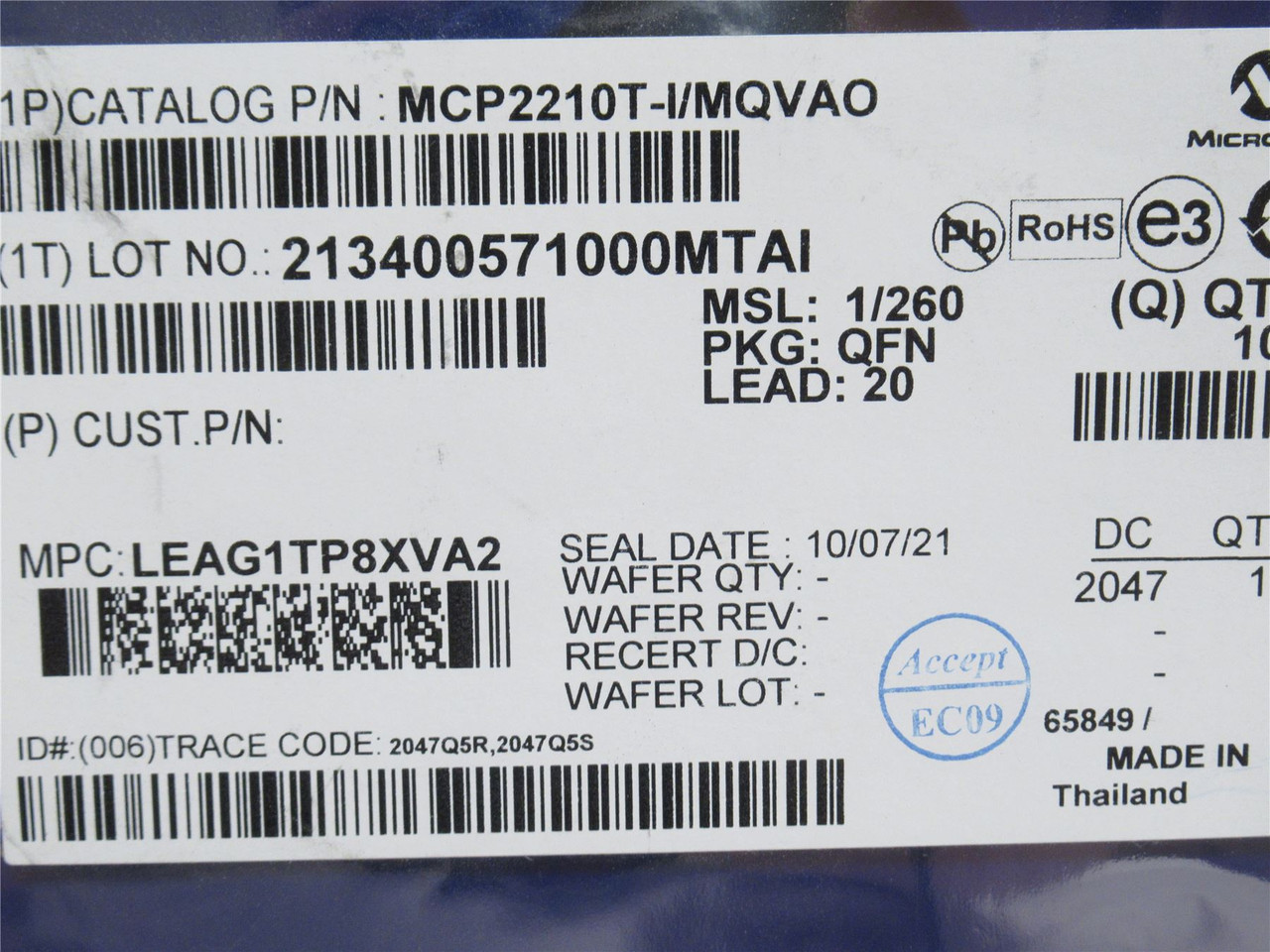 Microchip Tech MCP2210T-I/MQVAO; Roll-100; USB Bridges