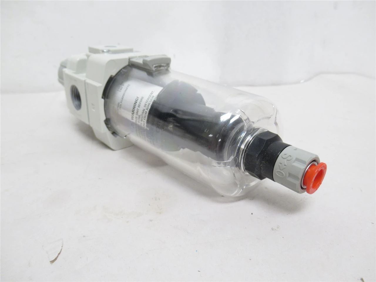 SMC AW40-NO4C-Z-B; Air Filter/Regulator; 7-125PSI; 1/2NPT