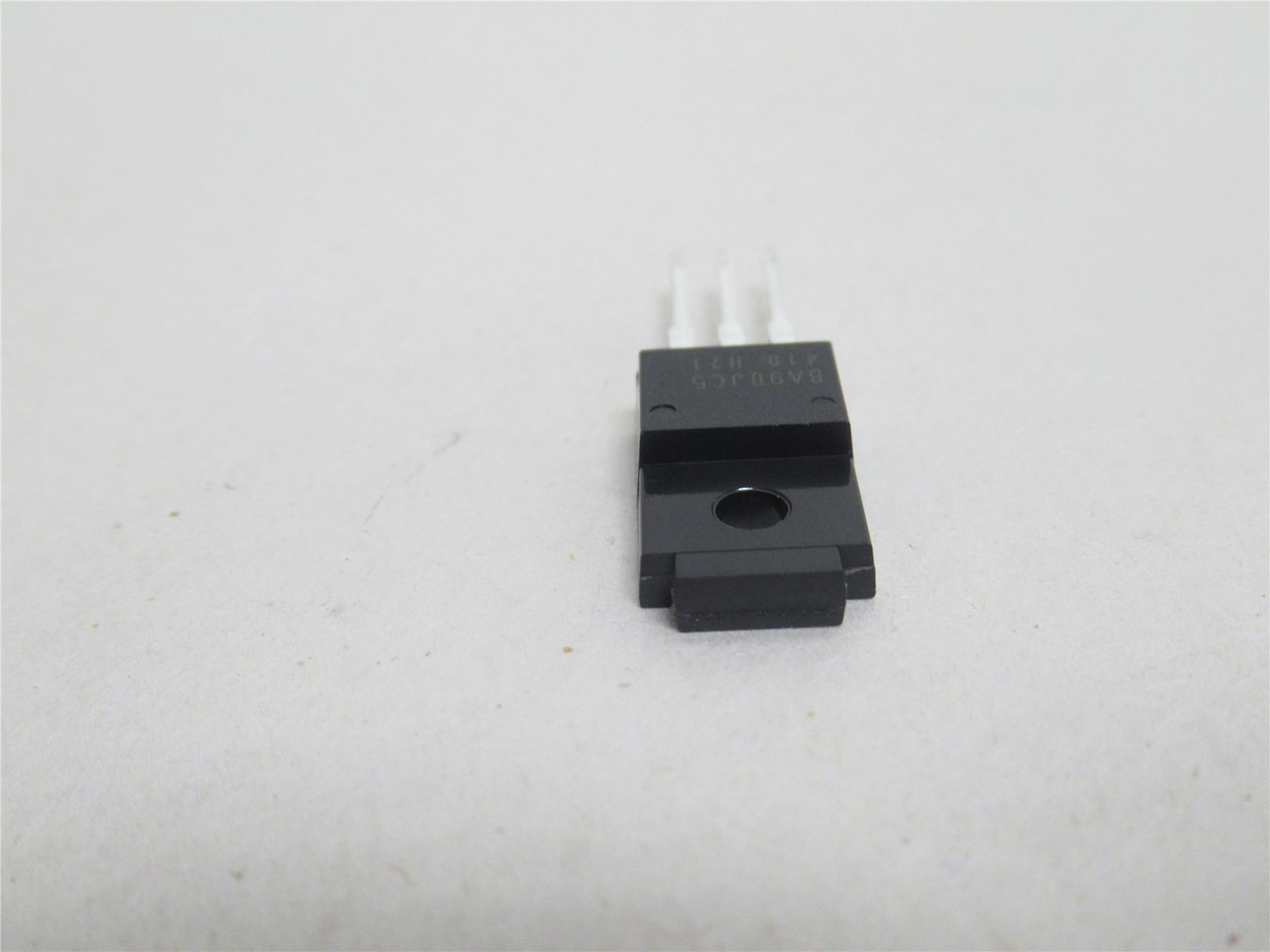ROHM BA90JC5T; Lot-8; LDO Voltage Regulators; 9V; 1500MA; 3P