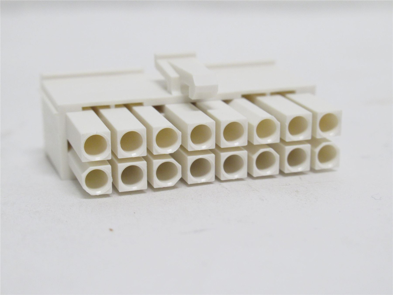 AMP 770583-1; Lot-10 Connector Header; 16Pos; 4.14mm