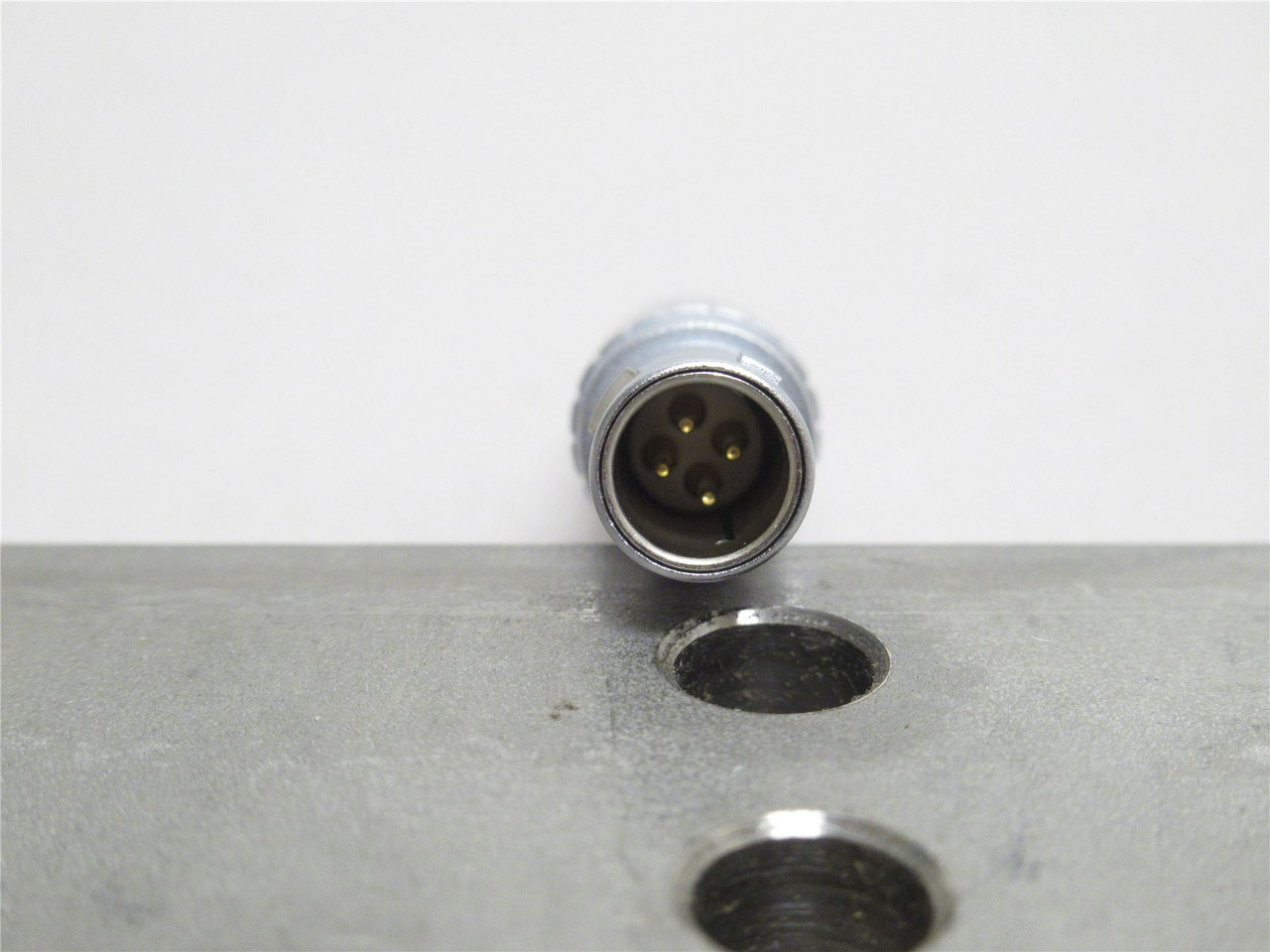 Lemo FGG.0B.304.ZYC; Male Circular Connector; 4-Pin