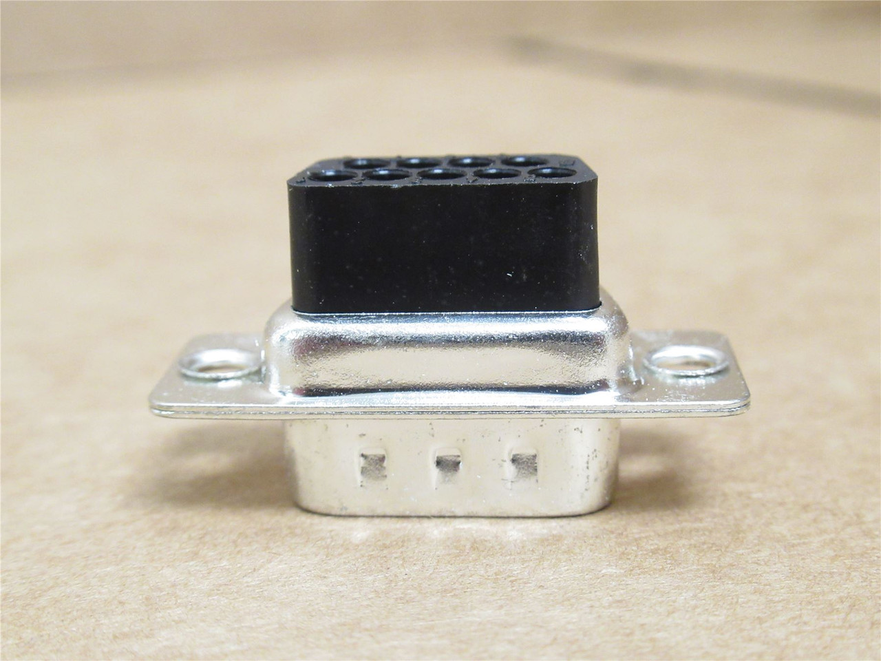 Pan Pacific DH-9HP/T-P10; Lot-17; Crimp Housing; 9-Pin; Male