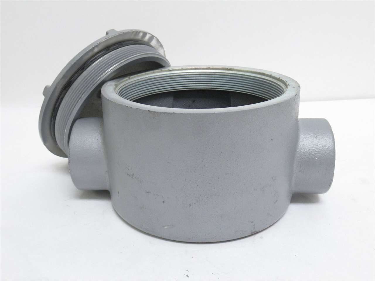 Appleton GRC150-A; GR Conduit Out Box; Aluminum; 1-1/2NPT