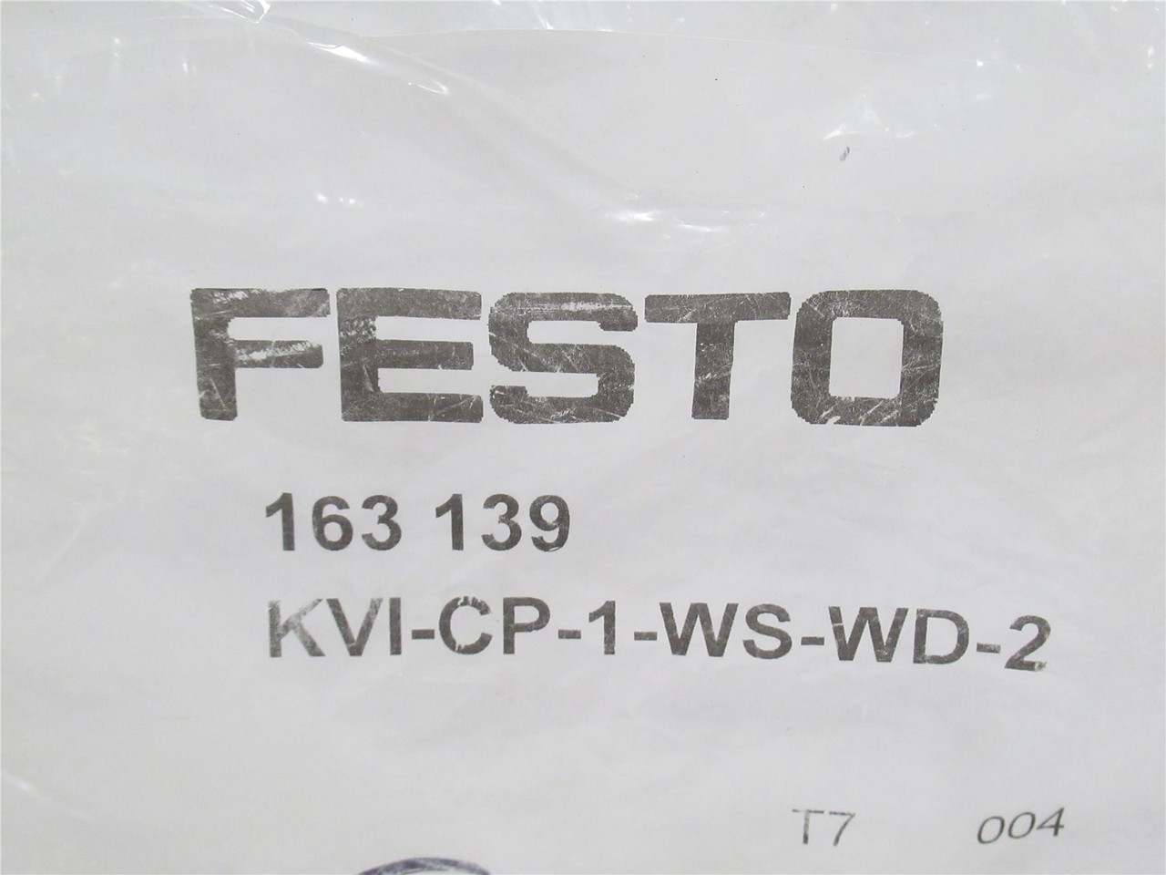 Festo KVI-CP-1-WS-WD-2; Connecting Cable 163139 Angled; M9x0.5