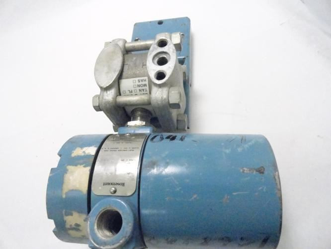 Rosemount 1GP8E12M1B3; Pressure Transmitter with plate