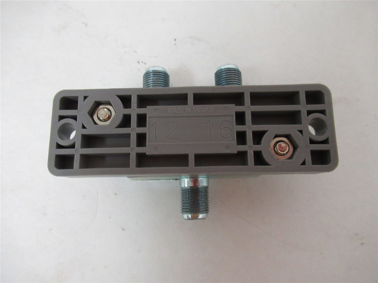 Schneider MA-0185-100; Comm Line Tap for Trunk CableS908 RIO