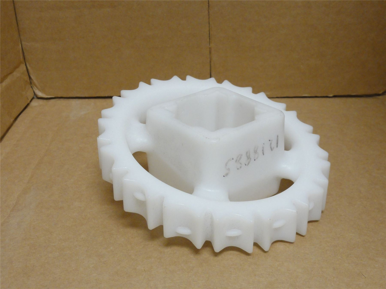 Intralox SP160016T150SAEZ; Drive Sprocket; 1-13/16"ID Square