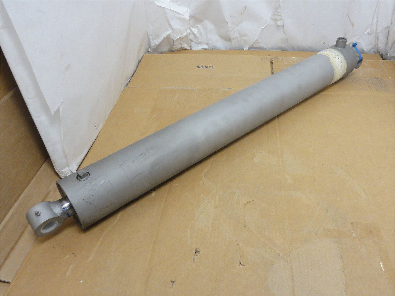 Ensight Solutions 500324; Hydraulic Cylinder 3.5"ID x 30" Stk