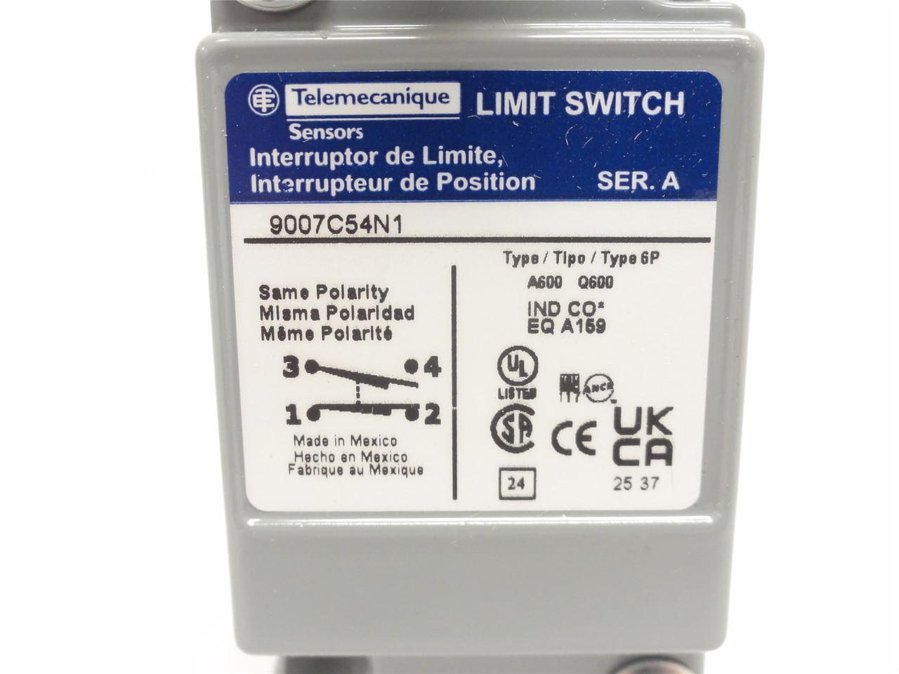 Telemecanique 9007C54N1; Limit Switch 10A; 600VAC; C +Options