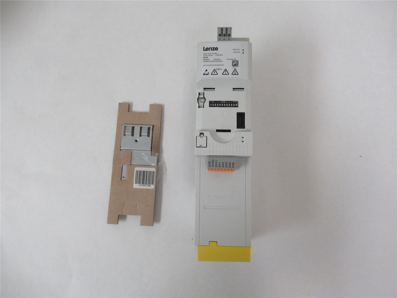 Lenze I55AE211F1AV100025; Invertor 1.5HP 3x480VAC; CANopen