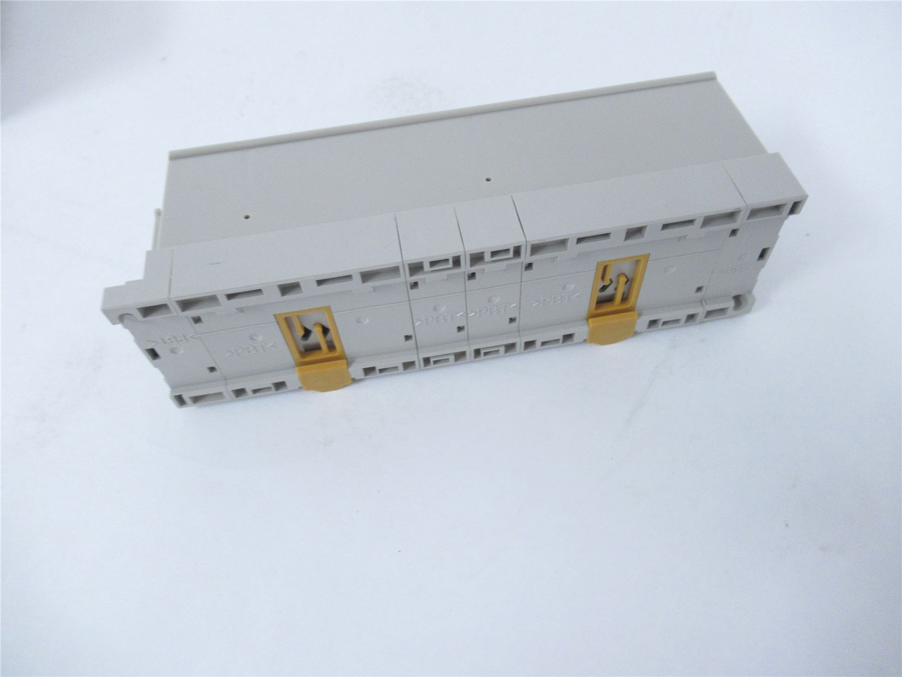 Omron SRT2-ID16T-1; Module Remote Inpt Termi 24 VDC+10/-15%