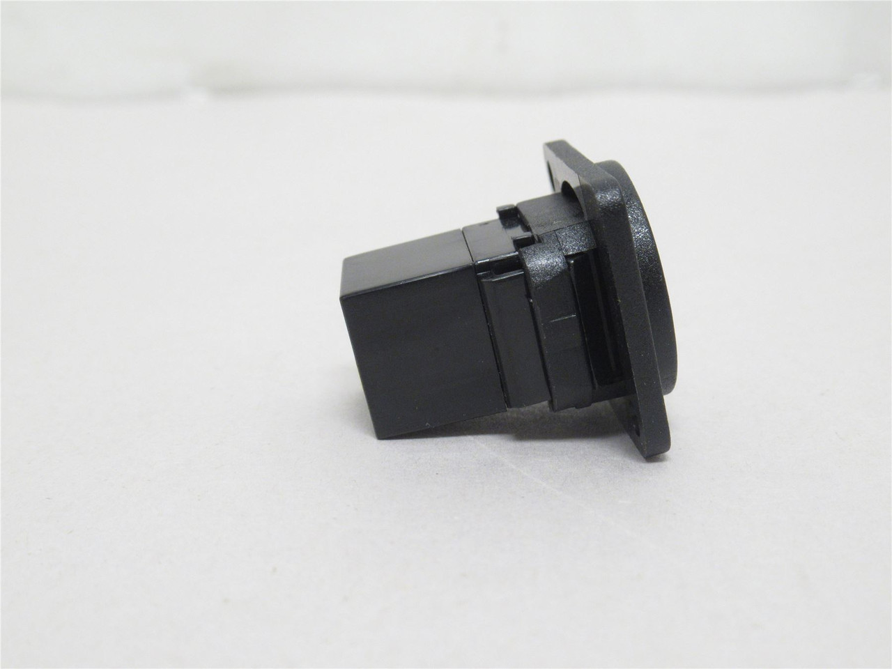 RS Pro 874-1188; Female  Panel Mount XLR Connector; HDMI