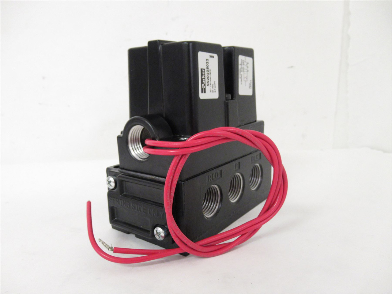 Parker SS20105022; Pneumatic Solenoid Valve; 24VDC; 20-150PSI