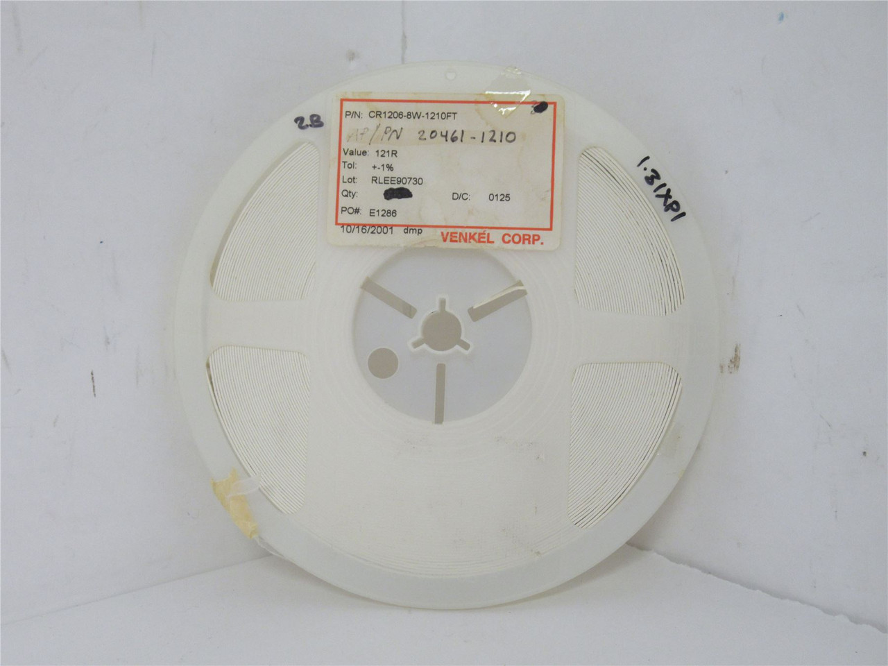 Venkel CR1206-8W-1210FT; Lot-4500 Chip Resistor; 121ohm