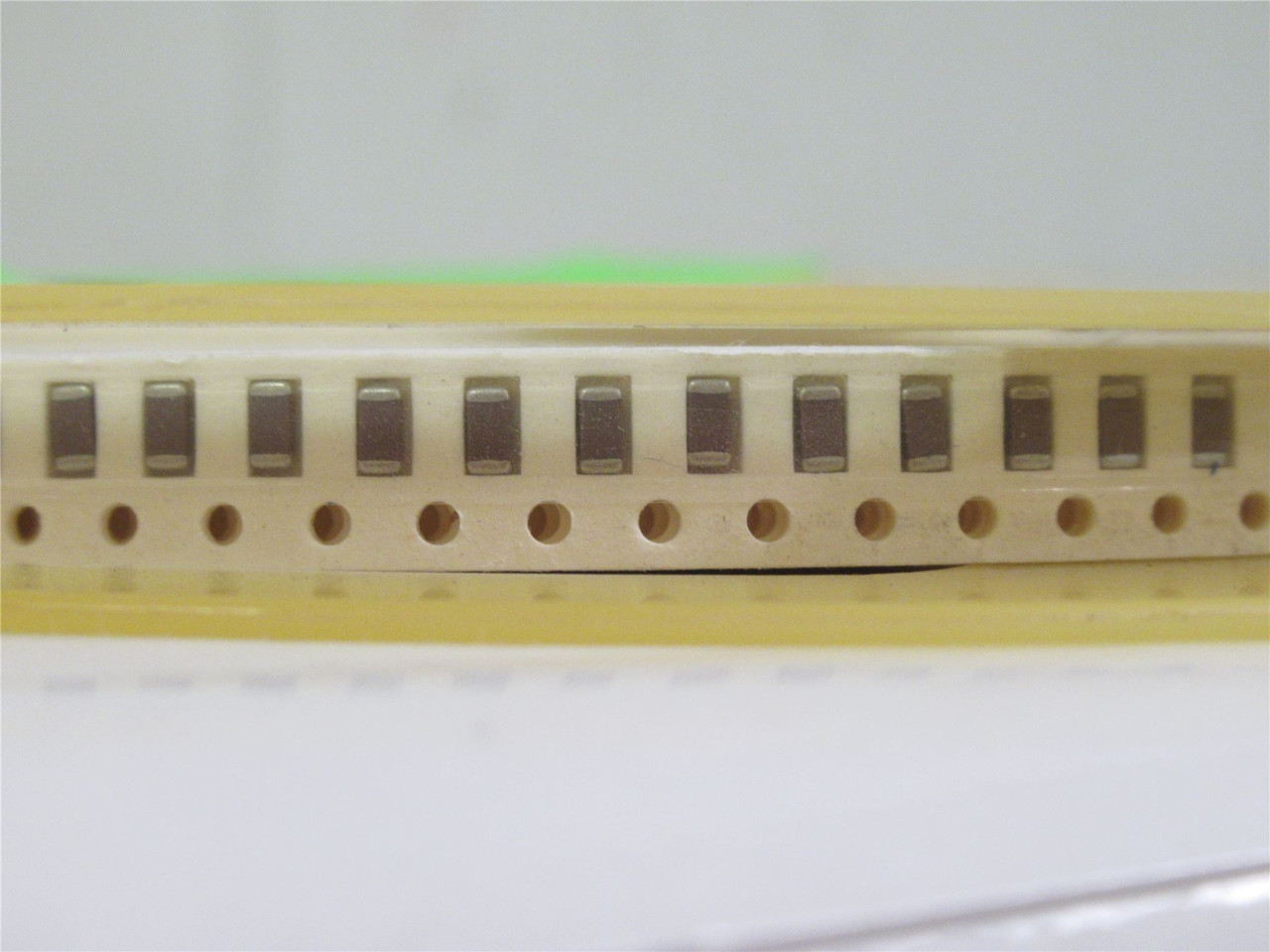 Venkel C1206C0G500-471KNE; Lot-3300 Ceramic Capacitor 470pF