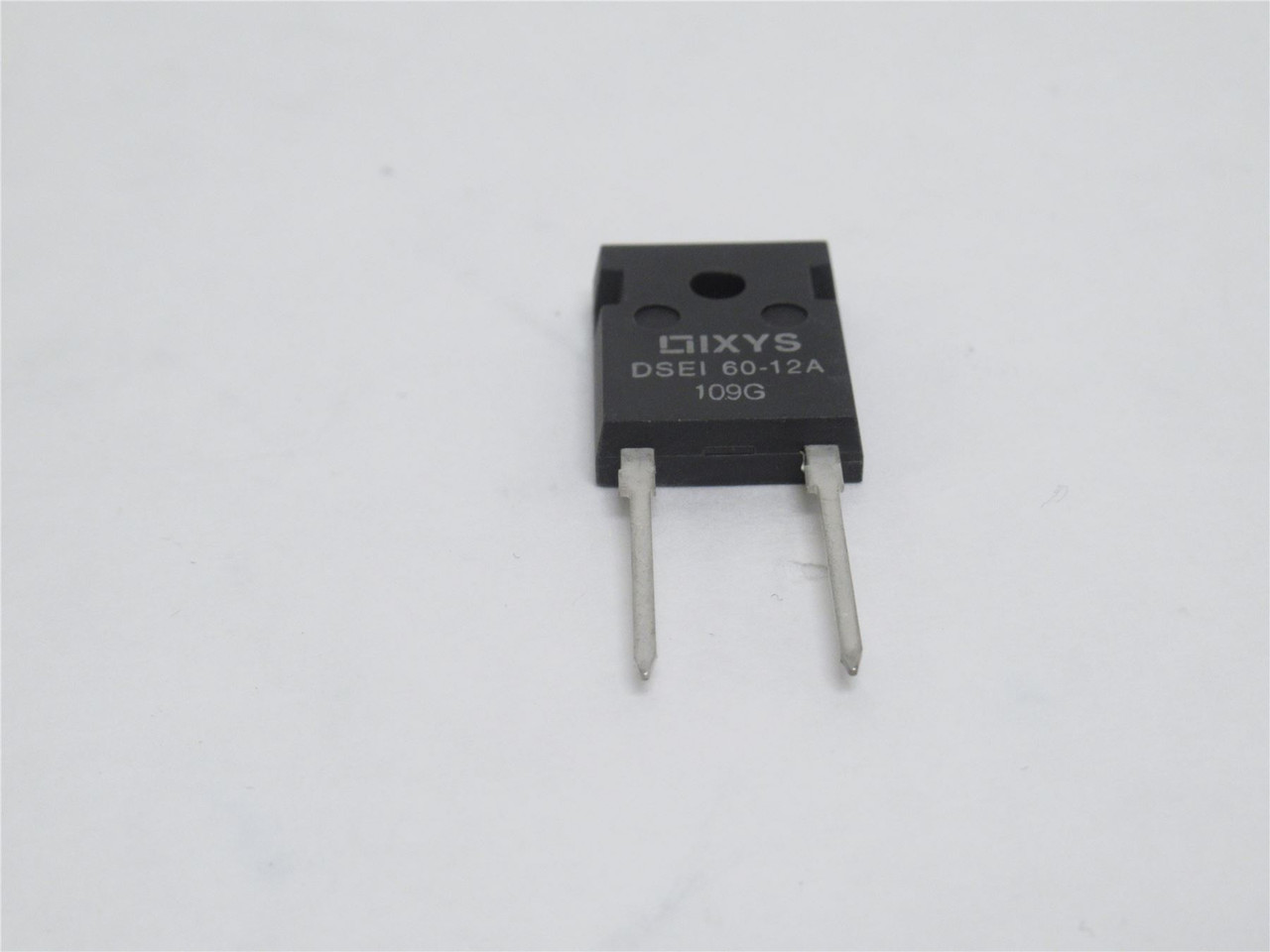IXYS DSEI60-12A; Lot-3; Diodes Standard ;1200V; 52A