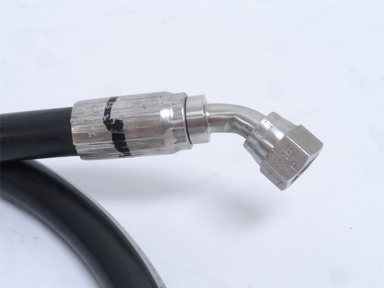 Formax 487TC-06C-37C-6-4-4-43.00; Hose Assy; 3/16 JIC ;45Deg