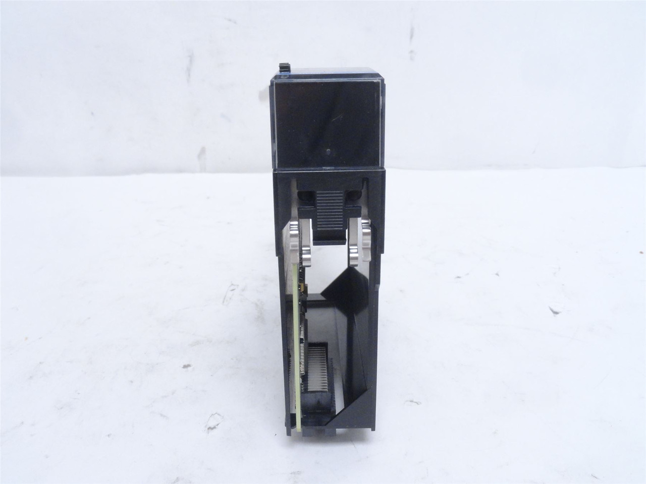 Allen-Bradley 1756-IB16; Input Module; 10-31.2VDC; 10mA