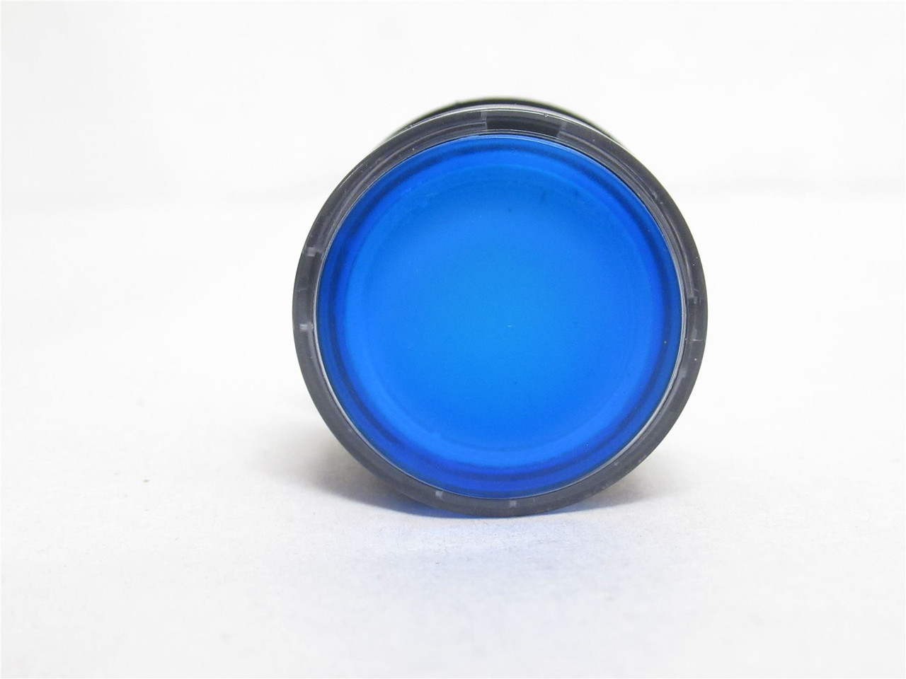 Schneider B5AW36; Blue Flush Push Button; 22mm Mount; IP66