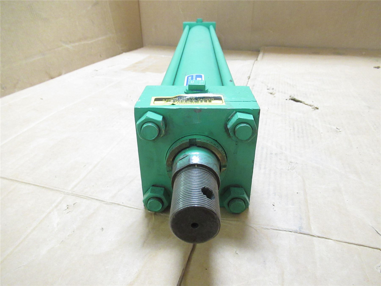 Parker 3.25CBB2HUF38AX2800; Cylinder; 3-1/4"ID x 38" Stroke