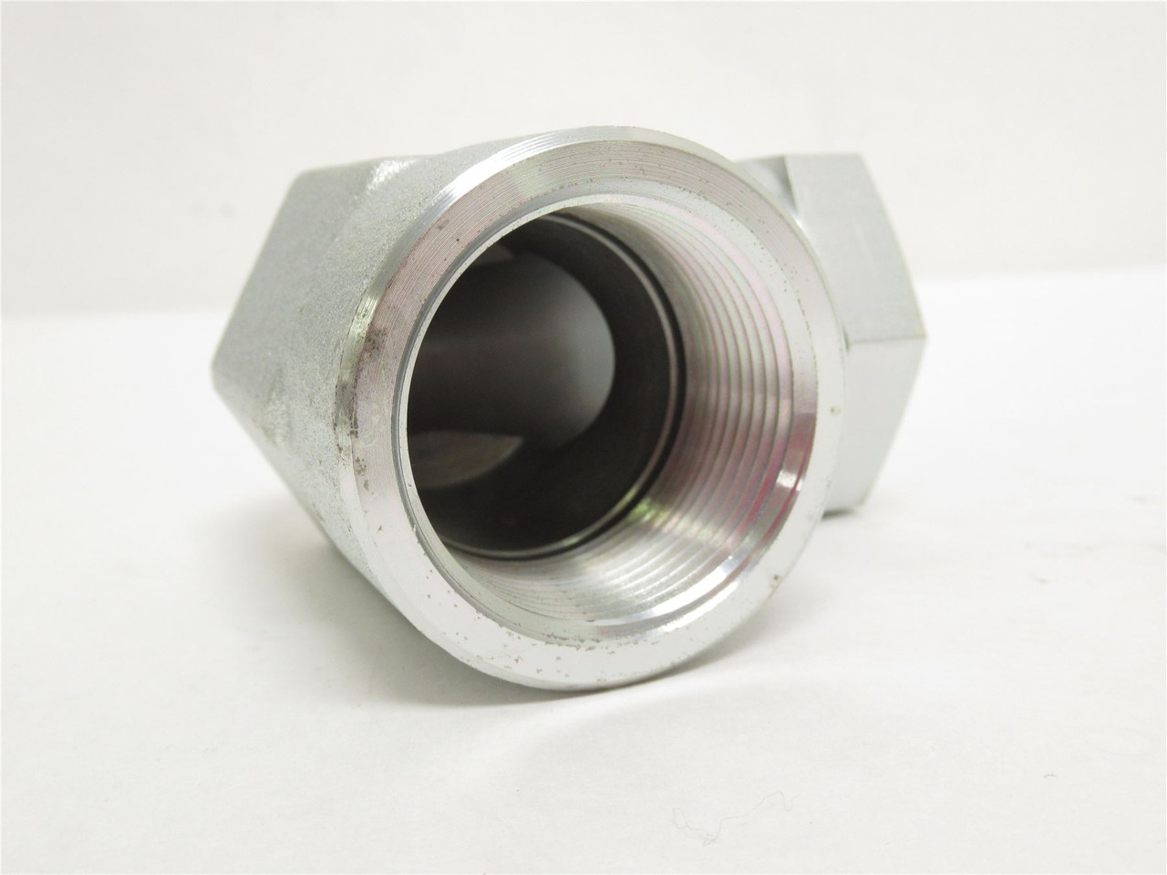 Eaton 2048-20-20S; Elbow 1-1/4"NPSM Female 1-1/4"NPTF Female