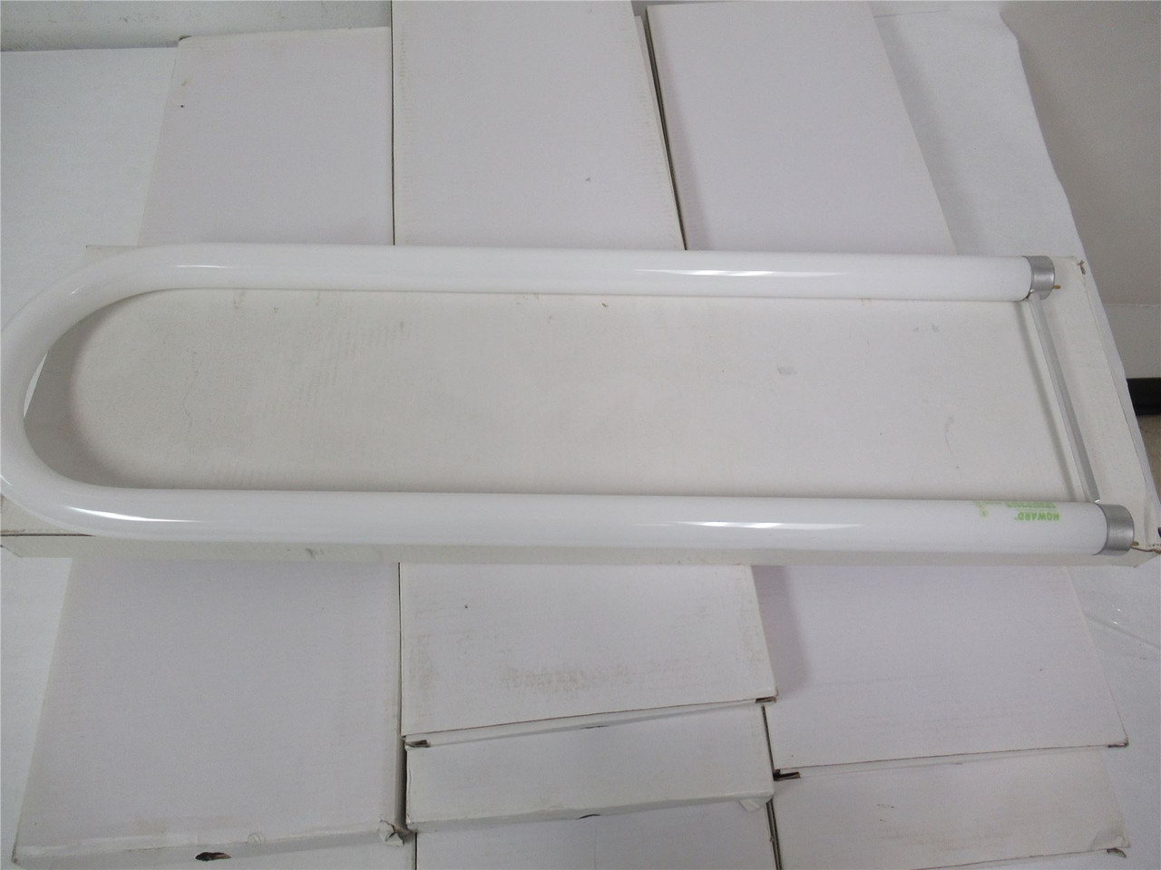 Howard  FB32T8/841/6; Lot-8 32Watt 4100K T8