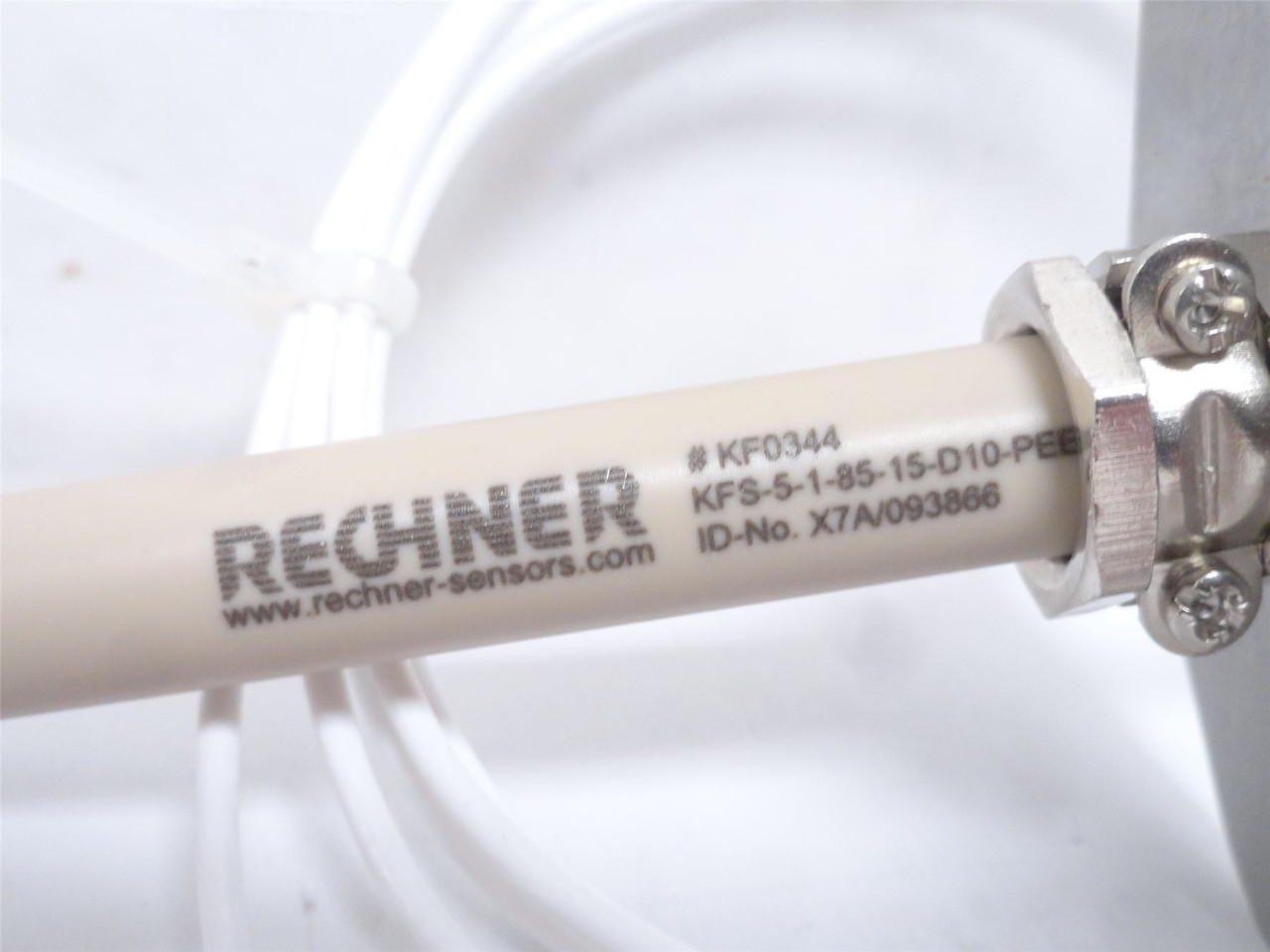 Rechner KFS-5-1-85-15-D10-PEEK-Y55; Level Probe KF0344; 1.3m