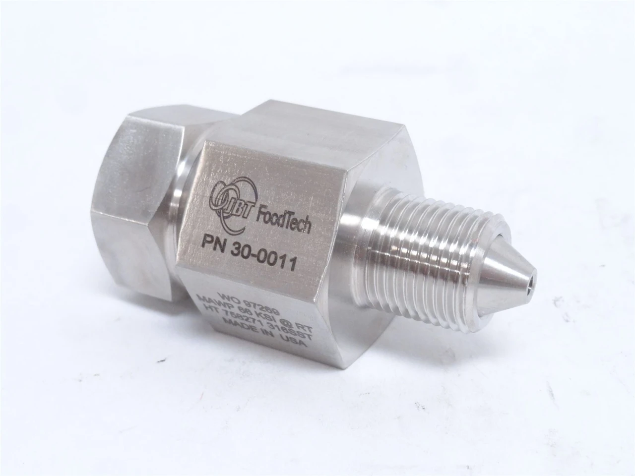 JBT 30-0011; Adaptor; SS-316; 9/16" x 3/8"