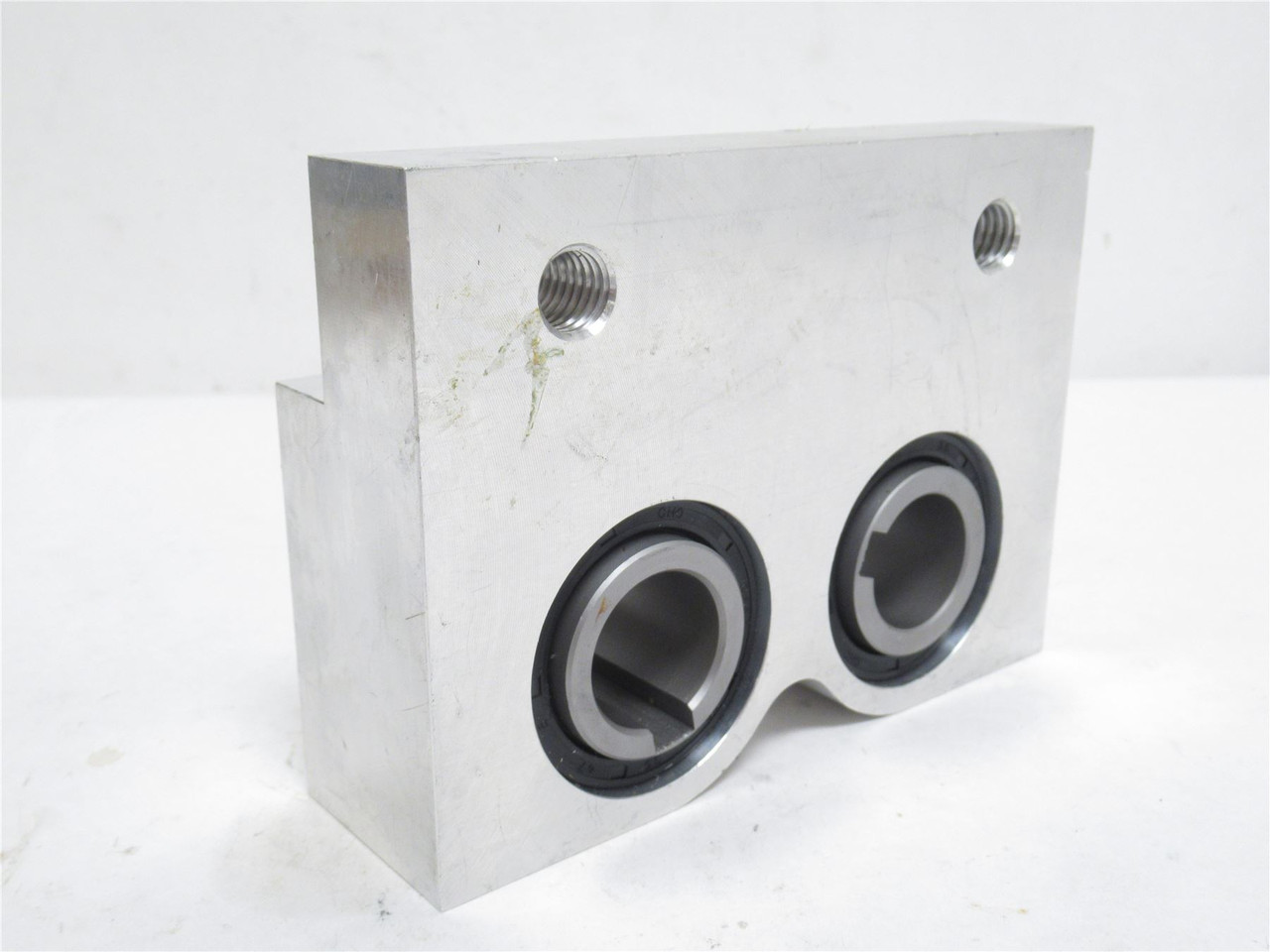 Cantrell 13A4-27; Bridge Block W/Seals N060111; 25mmID