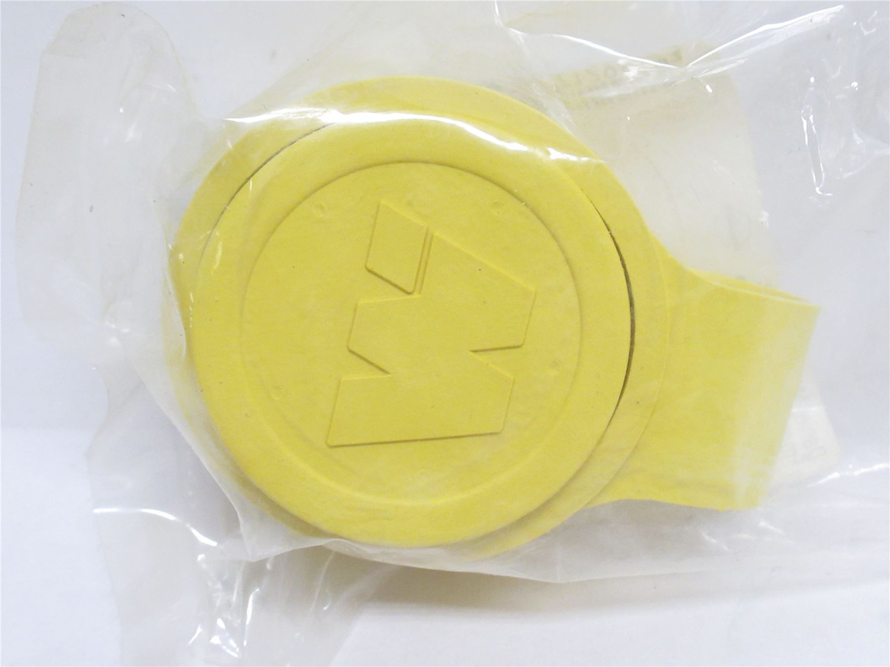 Woodhead 1301550028; Closure Plug 26W; Size: B