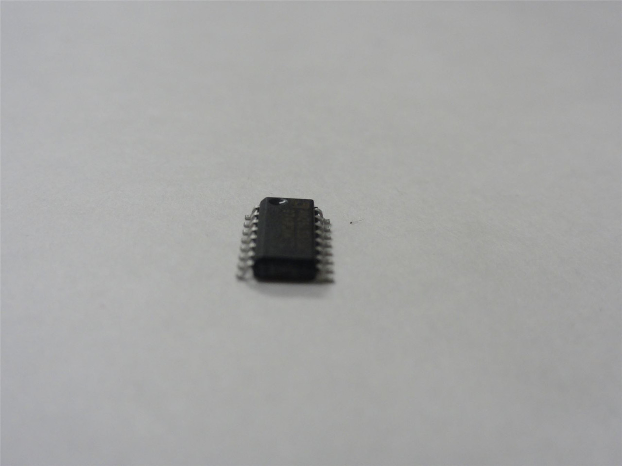 AMD AM26LS31SC; Lot-45 Quad Line Drivers; 16-pin