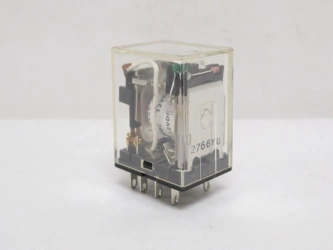 Omron MY2ZN-DC12; Lot-3 Ice Cube Relay; 240VAC; 5A; Coil: 12VDC