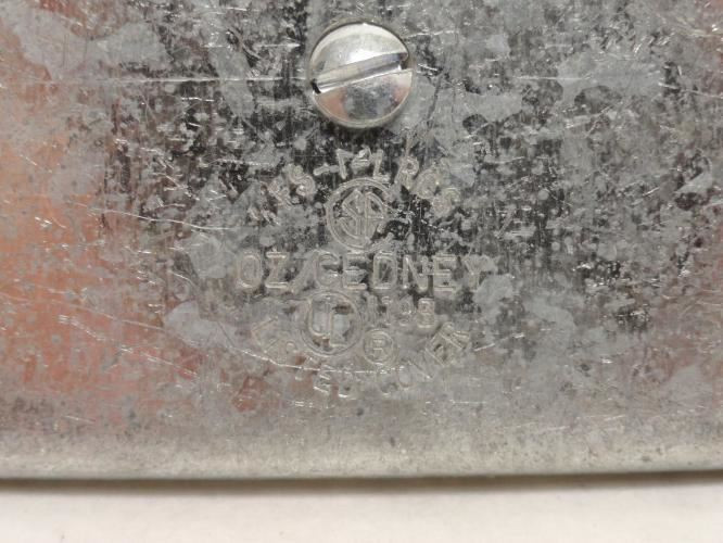 Oz FS-I-LRCS; Lot-2; Galvanized Cover Plate; 1-Gang; 1-5/8"ID