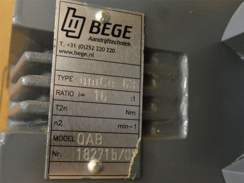 Bege QAB UNICE40; AC Gearmotor; 16:1 Ratio; 265/460V; 1.8kW