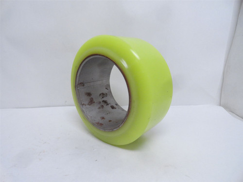 Hyster 63130097; Yellow Poly Wheel; 6-3/8"ID; 4" Tread Width