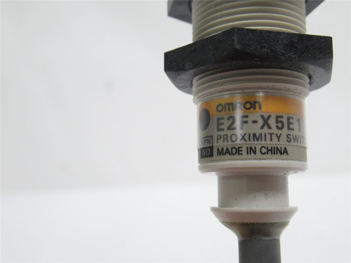 Omron E2F-X5E1; Inductive Proximity Sensor; 10-30VDC; 2m Wire Omron E2F-X5E1; Inductive Proximity Sensor; 10-30VDC; 2m Wire
