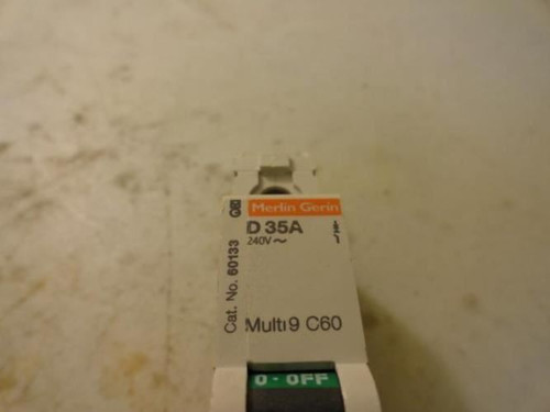 Square D 60133; Miniature Circuit Breaker; 240V; 35A