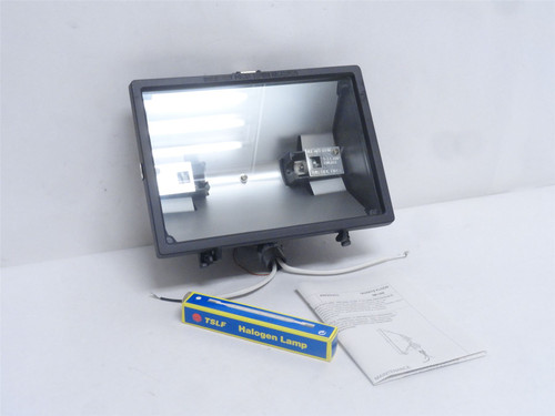 Cooper QZ5L; Quartz Floodlight; 500W; 120VAC; 1/2NPT Mount