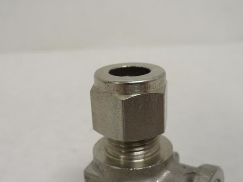 Crawford SS-600-8-6; Air Elbow SS-316 90Deg 3/8" Tube 3/8 FNPT