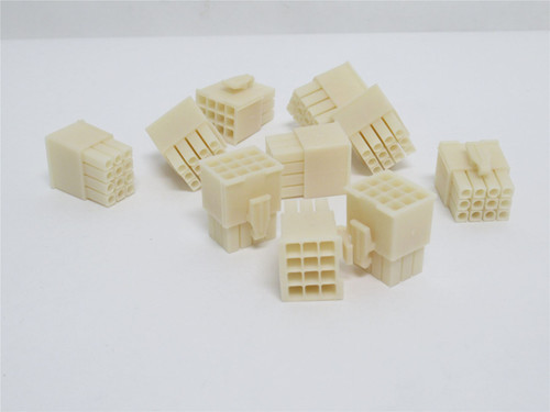 AMP 172170-1; Lot-10; Plug Connector; 12Pos; 3-Row; 600V