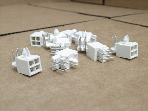 AMP 1-770968-0; Lot-10 Connector Header; RA; 4Pos; 600V 2-Row