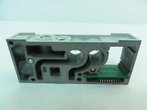 Numatics 006-195D; Pneumatic Manifold; Z-Board