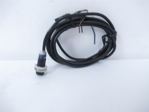 Telemecanique XS4P12PA340L1; Inductive Sensor 24 VDC 200 MA