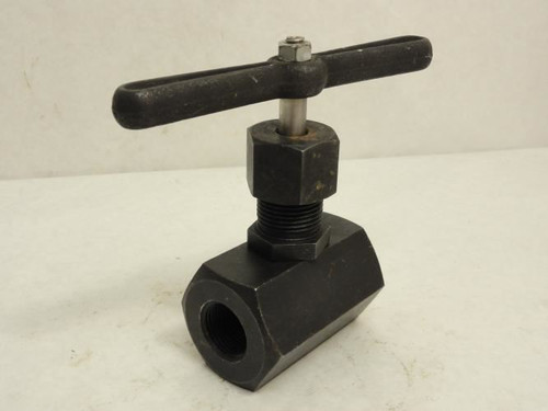 Industry Standard 36X510; Carbon Steel Globe Valve; 3/4 FNPT